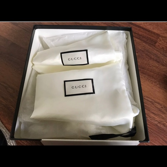 SOLD Authentic Gucci Black Leather Espadrille - Picture 3 of 7